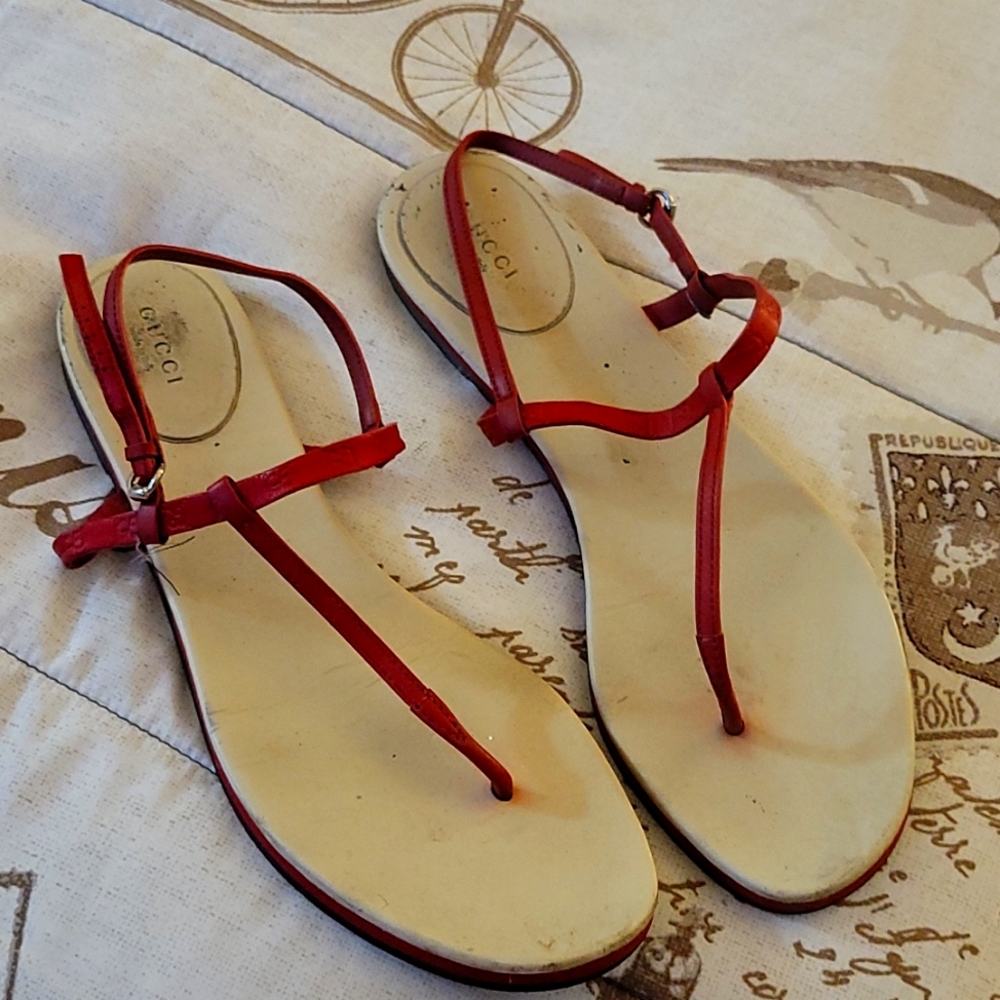 Gucci red leather sandals